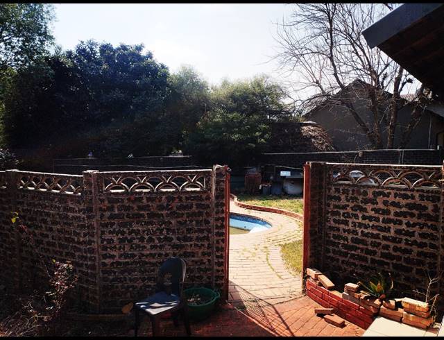 3 BEDROOM HOUSE FOR SALE IN BRACKENDOWNS